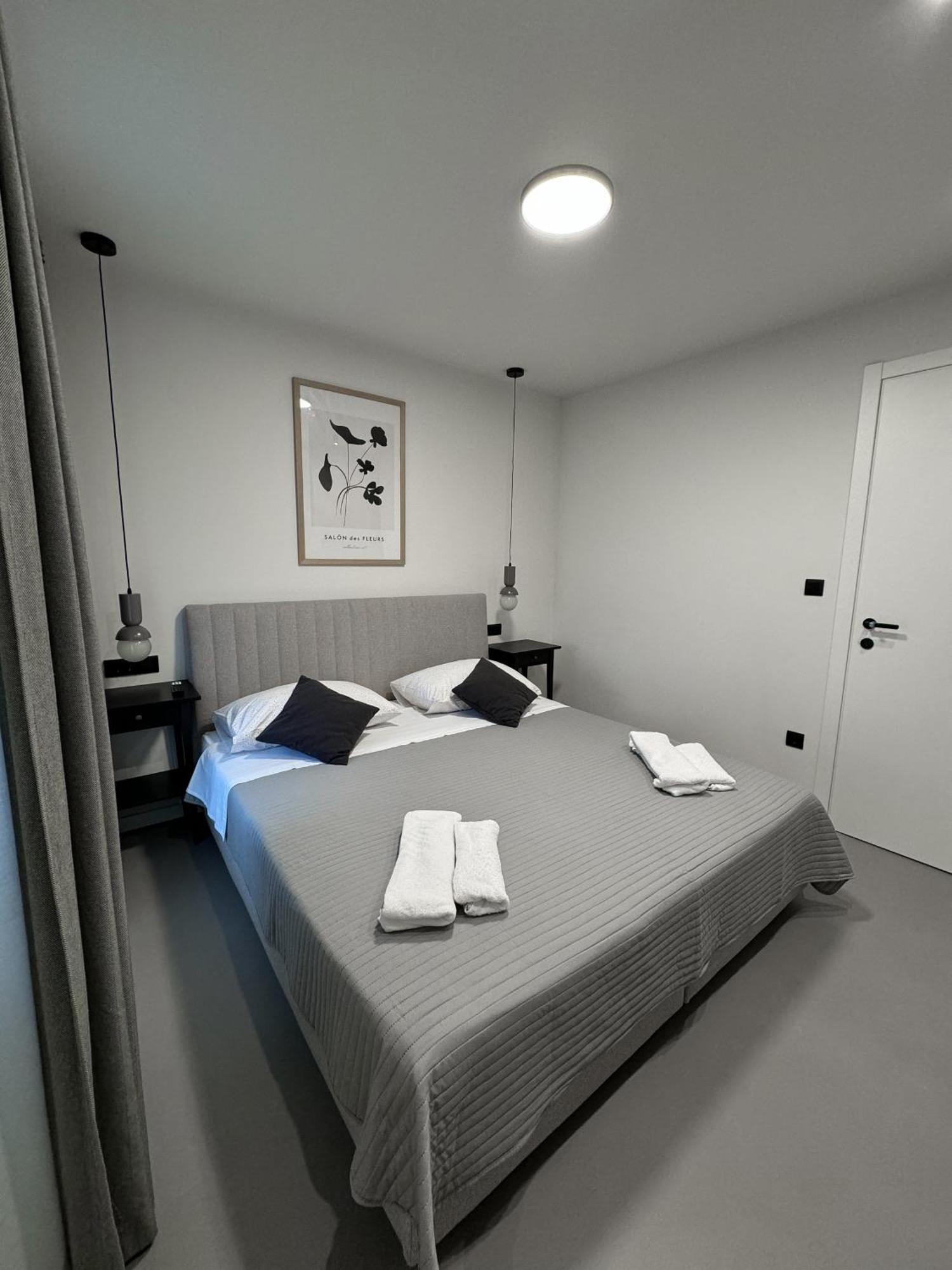 Pamar Downtown Apartments Split Exterior foto